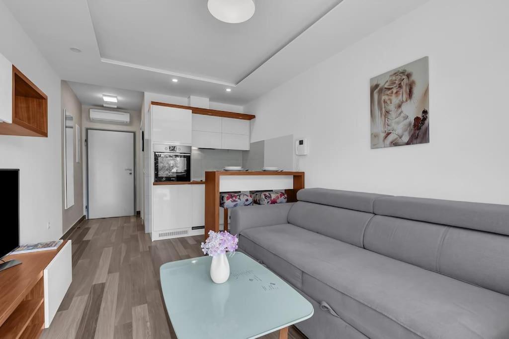 Brotis - Studioapartment - Makarska Exklusiv بروماجنا المظهر الخارجي الصورة